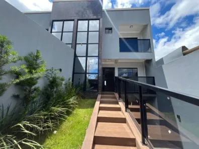 Casa com 3 Quartos para alugar, 250m² no Parque São Paulo, Cascavel