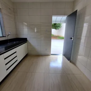 Casa com 3 Quartos à venda, 100m² no Tubalina, Uberlândia