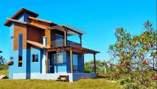 Casa com 2 Quartos para alugar, 108m² no Ibiraquera, Imbituba