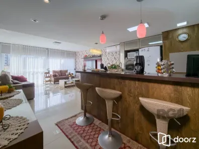 Apartamento com 3 Quartos à venda, 150m² no Camaquã, Porto Alegre