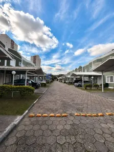 Casa de Condomínio com 2 Quartos à venda, 106m² no Jardim Califórnia, Jacareí