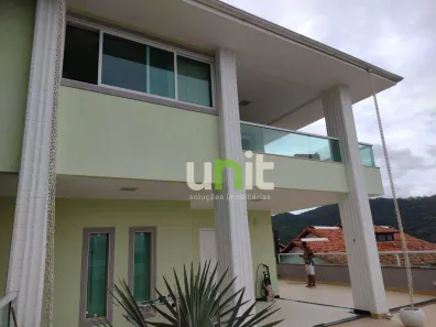 Casa com 5 Quartos à venda, 550m² no São Francisco, Niterói