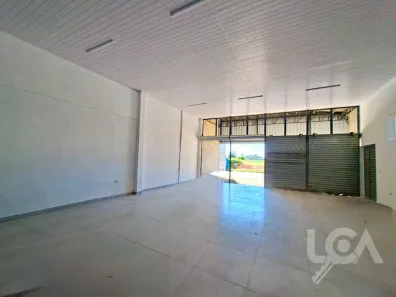 Galpão/Depósito/Armazém para alugar, 300m² no Pegorelli, Caraguatatuba