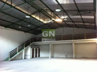 Galpão/Depósito/Armazém à venda, 400m² no Bom Jesus, Belo Horizonte