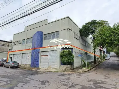 Galpão/Depósito/Armazém para alugar, 463m² no Caiçaras, Belo Horizonte