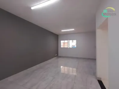Casa com 3 Quartos para alugar, 195m² no Jardim do Trevo, Campinas
