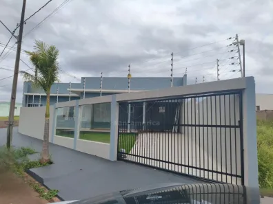 Casa com 3 Quartos à venda, 140m² no Jardim Nobre, Rolândia