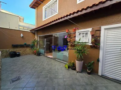 Sobrado com 4 Quartos à venda, 268m² no Vila Jaguara, São Paulo