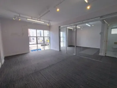 Sala Comercial para alugar, 43m² no Centro, Florianópolis
