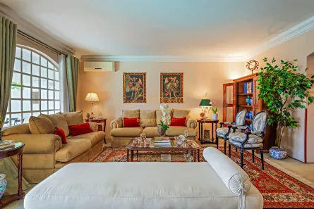 Casa com 4 Quartos à venda, 350m² no Jardim Leonor, São Paulo