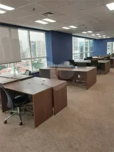 Sala Comercial para alugar, 303m² no Jardim das Acácias, São Paulo
