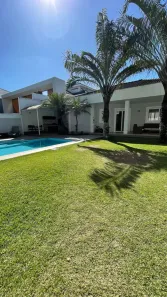 Casa de Condomínio com 4 Quartos para alugar, 251m² no Barra da Tijuca, Rio de Janeiro