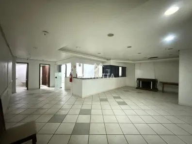 Ponto Comercial para alugar, 187m² no São Pelegrino, Caxias do Sul