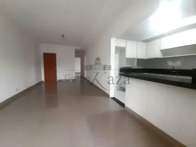Apartamento com 3 Quartos para alugar, 93m² no Centro, Jacareí