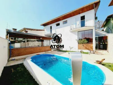 Casa com 3 Quartos à venda, 300m² no Campos Elíseos, Taubaté