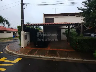 Casa de Condomínio com 3 Quartos para alugar, 168m² no Higienópolis, São José do Rio Preto