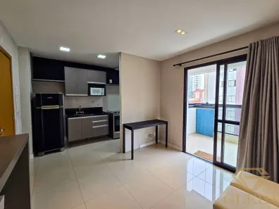 Apartamento com 1 Quarto para alugar, 51m² no Centro, Londrina