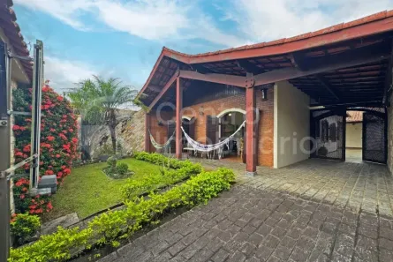 Casa com 3 Quartos à venda, 139m² no Parque Balneario Oasis, Peruíbe