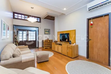 Casa com 3 Quartos à venda, 150m² no Passo da Areia, Porto Alegre