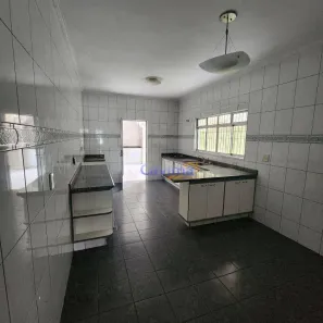 Sobrado com 3 Quartos à venda, 200m² no Montanhão, São Bernardo do Campo