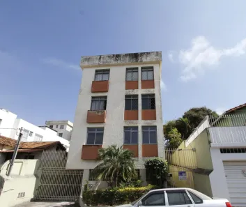 Apartamento com 2 Quartos à venda, 80m² no Carlos Prates, Belo Horizonte