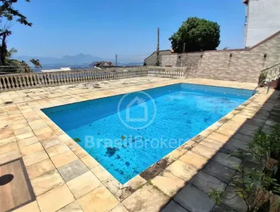 Casa com 4 Quartos à venda, 339m² no Jardim Guanabara, Rio de Janeiro