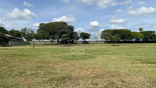 Lote/Terreno à venda, 828m² no Residencial Haras Patente, Jaguariúna