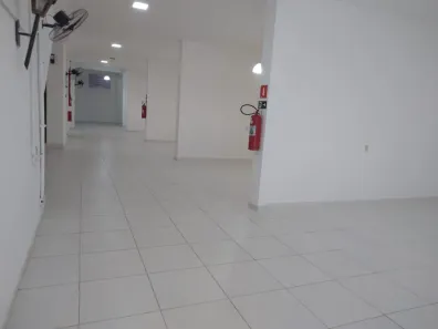 Ponto Comercial para alugar, 300m² no Centro, Osasco