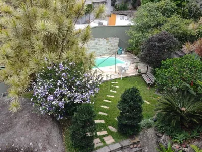 Casa com 4 Quartos à venda, 374m² no Itacoatiara, Niterói
