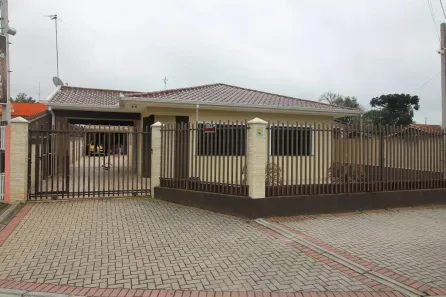 Casa com 3 Quartos à venda, 400m² no Contenda, São José dos Pinhais