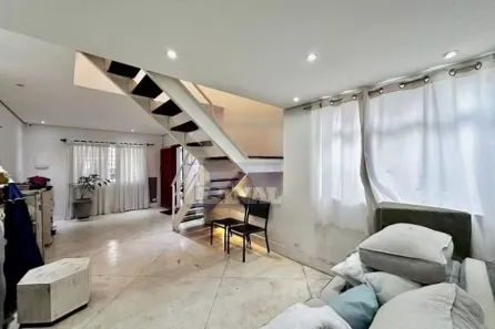 Sobrado com 3 Quartos à venda, 200m² no Jardim Aeroporto, São Paulo