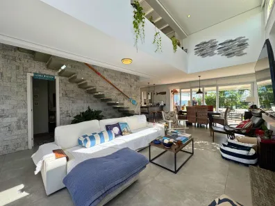 Casa de Condomínio com 4 Quartos à venda, 280m² no Torres, Torres