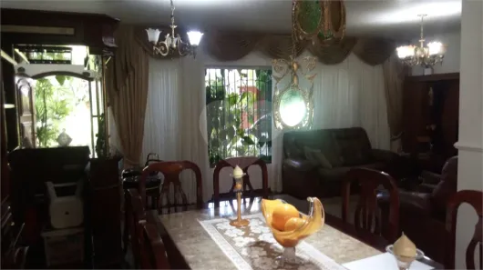 Casa com 3 Quartos à venda, 237m² no Jardim do Colégio (Zona Norte), São Paulo