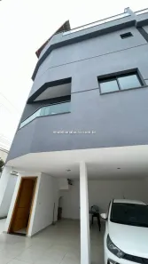 Sobrado com 2 Quartos à venda, 130m² no Vila Scarpelli, Santo André