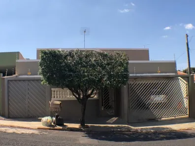 Casa com 3 Quartos à venda, 280m² no Jardim Castelinho, São José do Rio Preto