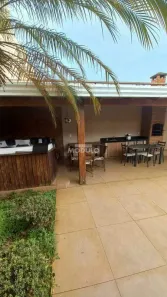 Casa com 4 Quartos à venda, 310m² no Osvaldo Rezende, Uberlândia