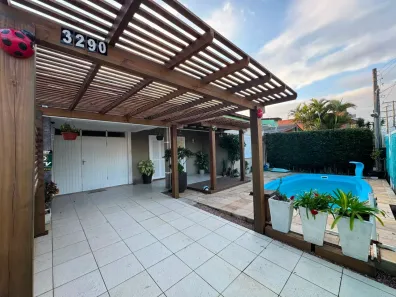 Casa com 4 Quartos à venda, 250m² no Girassol, Capão da Canoa