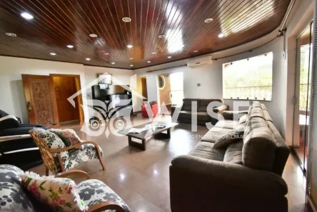 Casa com 6 Quartos à venda, 659m² no Jardim Las Palmas, Guarujá