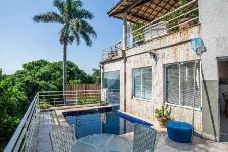 Casa de Condomínio com 4 Quartos à venda, 400m² no Badu, Niterói
