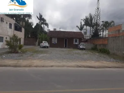 Lote/Terreno à venda, 1600m² no Centro, Camboriú