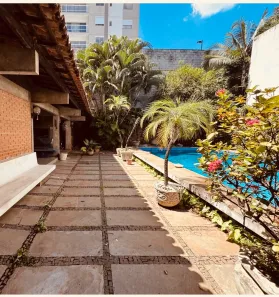 Sobrado com 4 Quartos à venda, 445m² no Setor Bueno, Goiânia