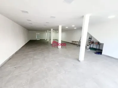 Ponto Comercial para alugar, 190m² no Campo Grande, Rio de Janeiro