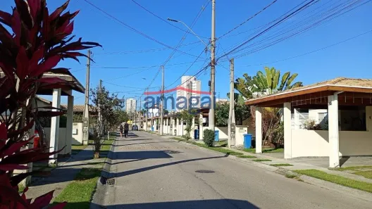 Casa de Condomínio com 2 Quartos à venda, 85m² no Jardim Marcondes, Jacareí
