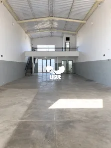 Galpão/Depósito/Armazém para alugar, 245m² no Rudge Ramos, São Bernardo do Campo