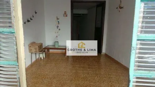 Casa com 2 Quartos à venda, 136m² no Centro, São José dos Campos