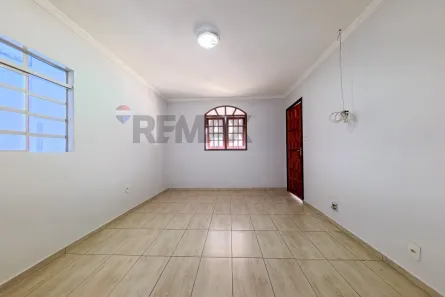 Casa com 3 Quartos à venda, 128m² no Parque Tiradentes, Araras