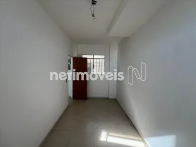 Casa com 1 Quarto para alugar, 35m² no Pirajá, Belo Horizonte