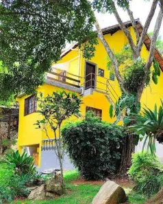 Casa com 6 Quartos à venda, 210m² no Samambaia, Petrópolis