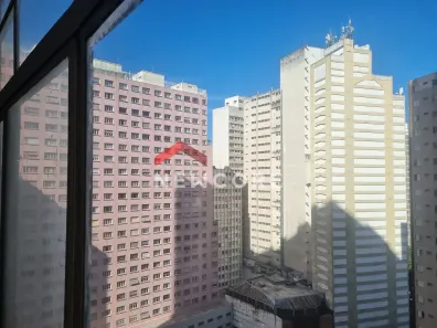 Kitnet à venda, 29m² no República, São Paulo