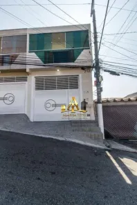 Casa com 3 Quartos à venda, 247m² no Jardim Carapicuíba, Carapicuíba